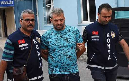 Eşini 46 Bıçak Darbesiyle Öldüren Katile Ceza İndirimi: 'Öldürürken Zevk Almadı'