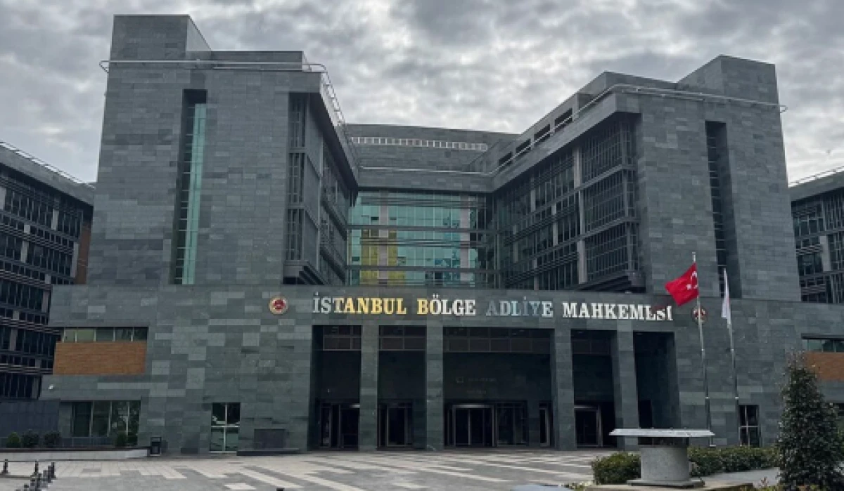 Adliye İ&ccedil;inde Dehşet: Kadın H&acirc;kim Eski Eşi Tarafından Vuruldu