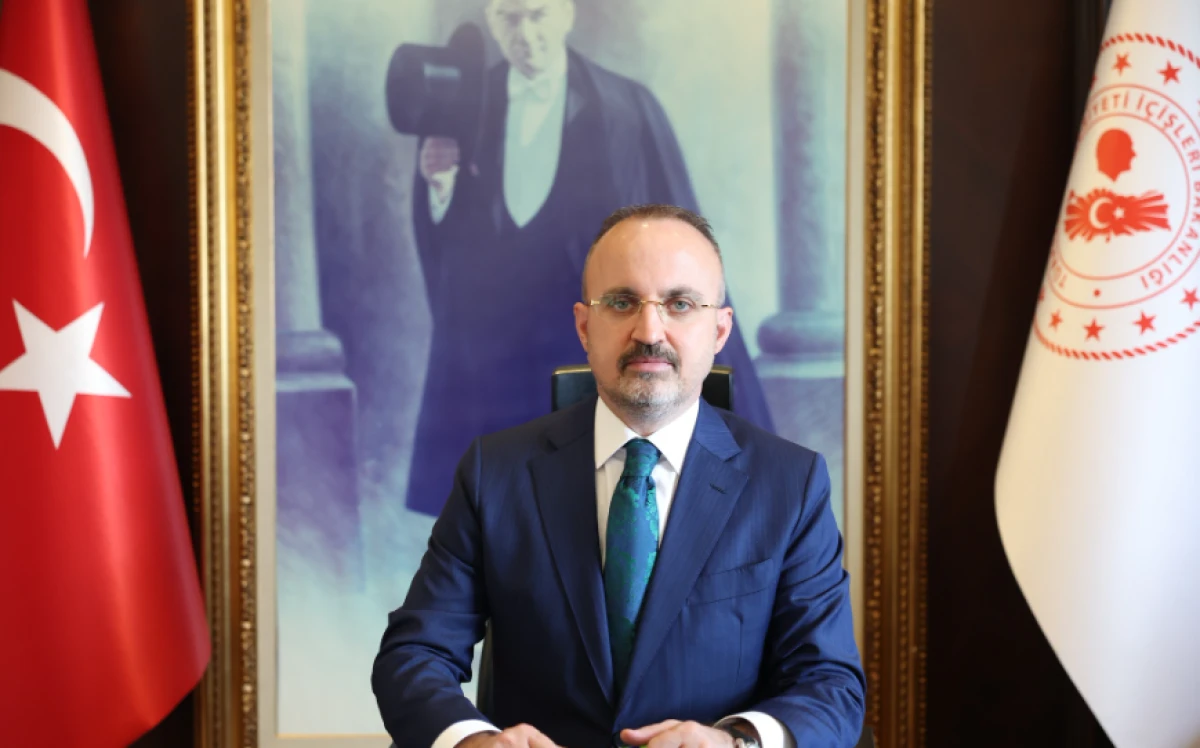 B&uuml;lent Turan&rsquo;dan Yeni G&ouml;reve Tevazu Mesajı