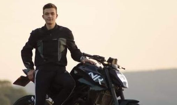 ÇANAKKALE- Acı Ölüm...Motosikleti ile kamyona çarpan genç kurtarılamadı