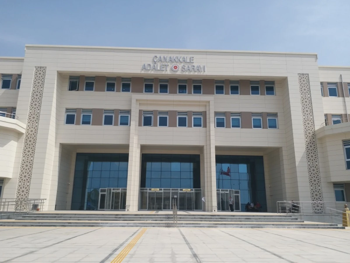 &Ccedil;anakkale Barosu&rsquo;ndan Milletvekillerine Savunma Hakkı &Ccedil;ağrısı