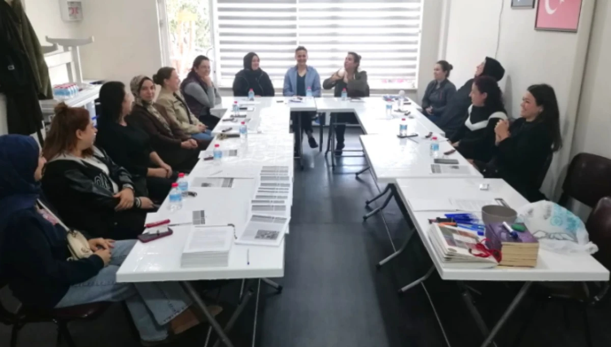 &Ccedil;anakkale&rsquo;de Anneler İ&ccedil;in Destek Programı Eğitimlerle S&uuml;r&uuml;yor