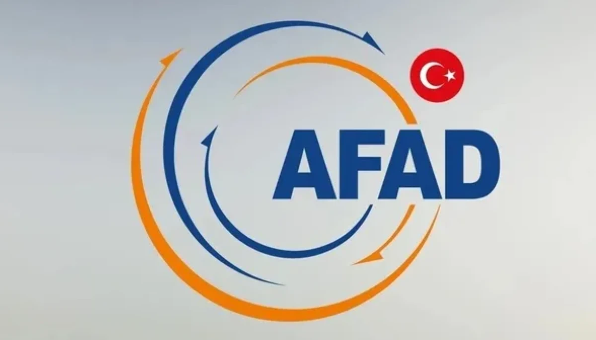 &Ccedil;anakkale&rsquo;de Sirenler &Ccedil;alacak: Valilikten &ldquo;Panik Yapmayın&rdquo; Uyarısı