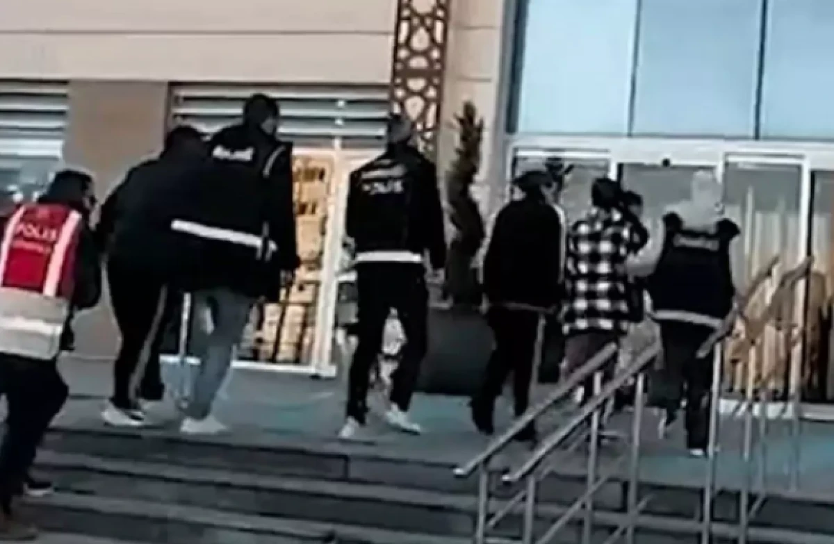 &Ccedil;anakkale&rsquo;de Tefecilik ve Uyuşturucu Operasyonu: 2 Tutuklama