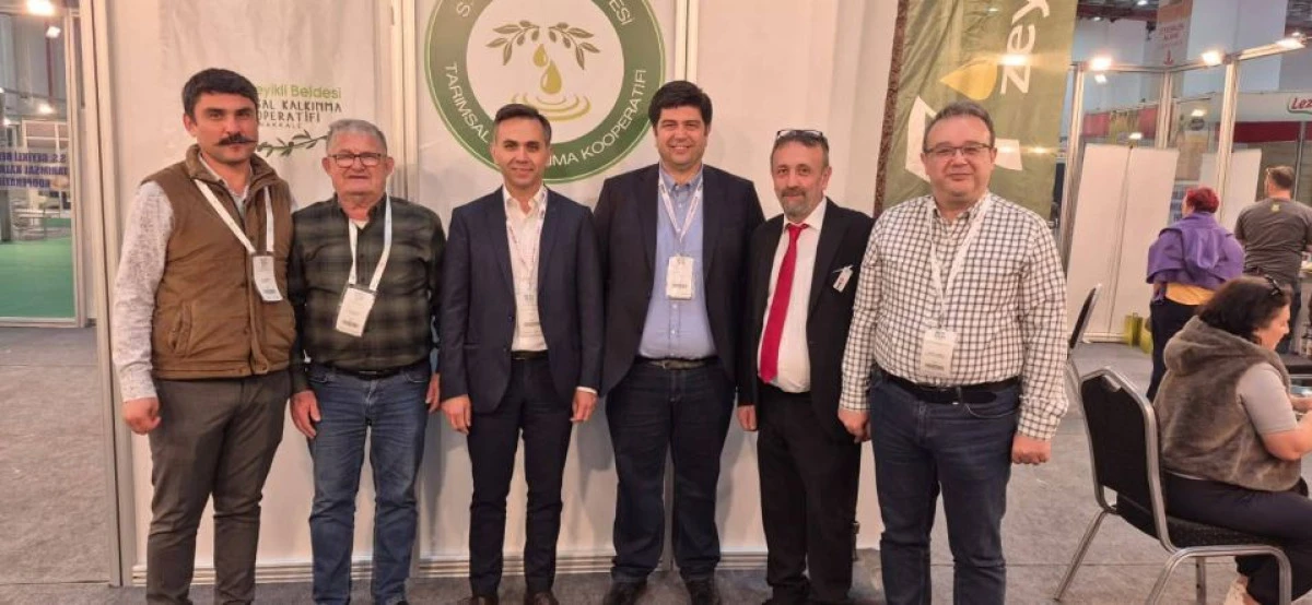 &Ccedil;anakkale'nin Zeytin G&uuml;c&uuml;n&uuml; İzmir'de Geyikli Kooperatifi Tanıttı