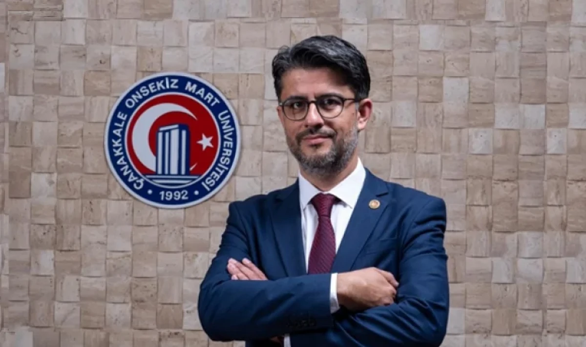 &Ccedil;OM&Uuml; Rekt&ouml;r&uuml; Prof. Dr. Erenoğlu&rsquo;na &Uuml;st D&uuml;zey G&ouml;rev: &Uuml;AK Başkanı Oldu!