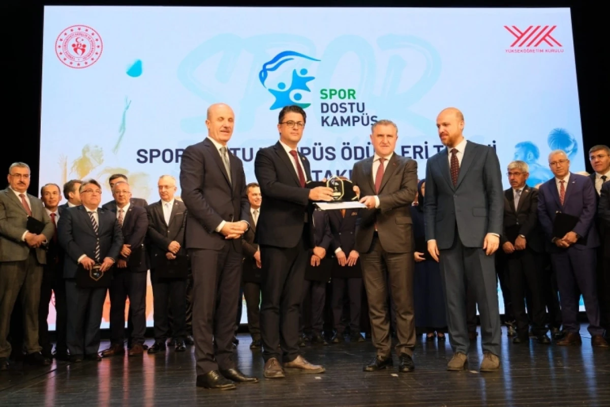 ÇOMÜ, Spor Dostu Kampüs Projesiyle Türkiye Üçüncüsü Oldu