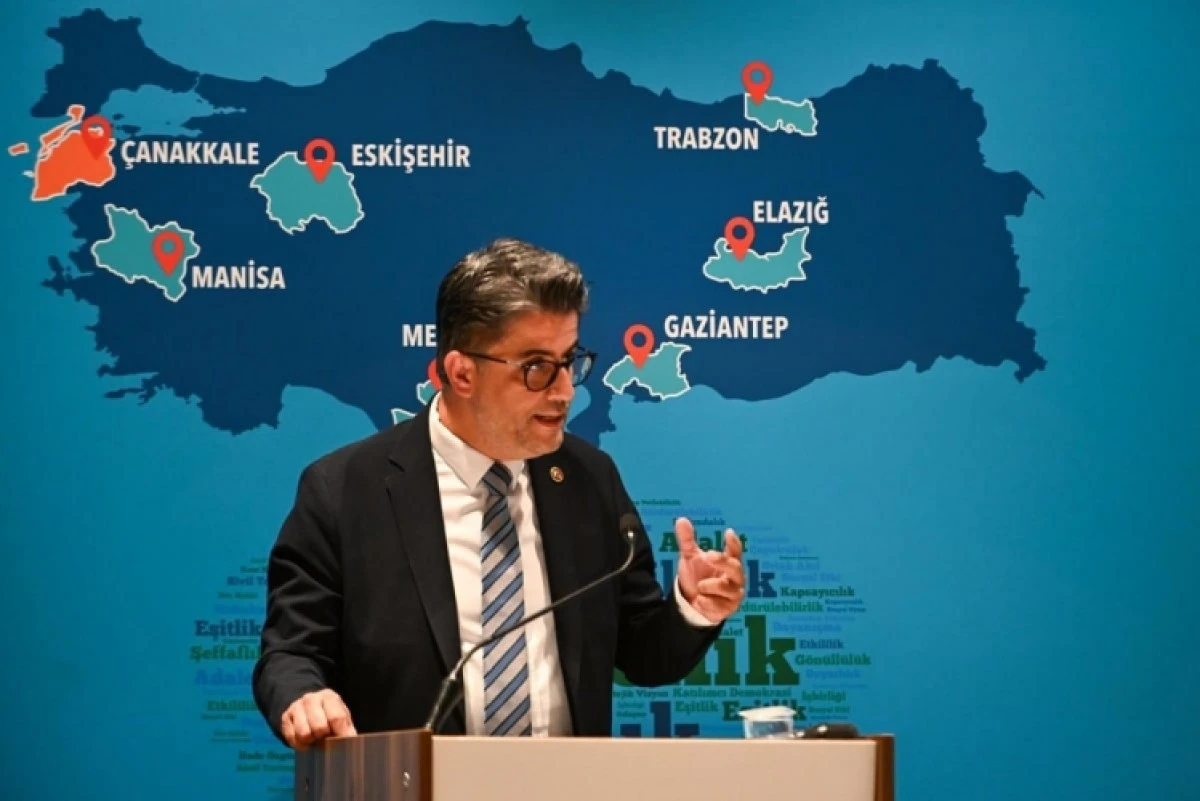 &Ccedil;OM&Uuml;'den Aday &Ouml;ğrencilere Geleceğe Hazırlayan Eğitim &Ccedil;ağrısı
