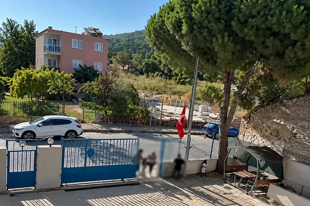 Eceabat&rsquo;ta Korku &Uuml;zerinden Vurgun: Evinden Servet &Ccedil;ıktı