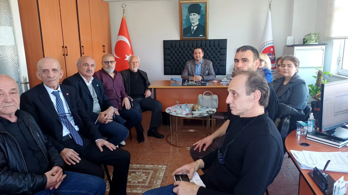 İYİ Parti&rsquo;den Terzi Esnafına Ziyaret: 'G&uuml;&ccedil;l&uuml; Esnaf, G&uuml;&ccedil;l&uuml; Şehir'