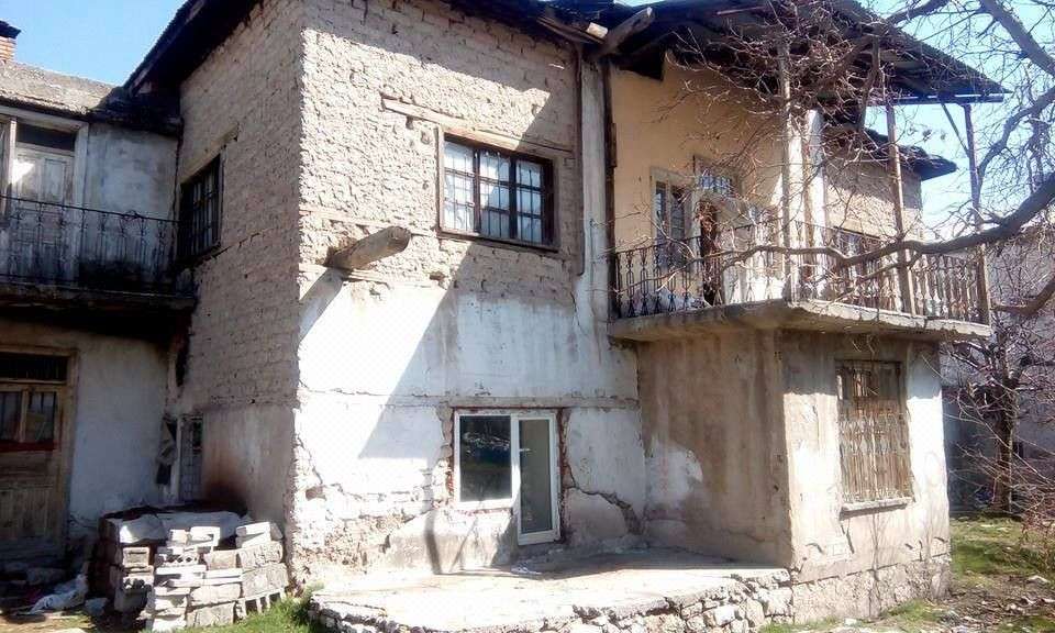KAYIPLAR VE SESSİZLİK.... ( 2 )   Gidenlerin ardından kalan duygular