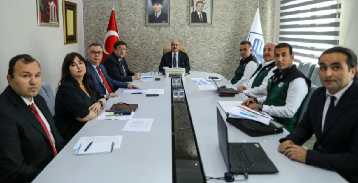 Kepez’in İçme Suyu Sorunu Valilikte Masaya Yatırıldı