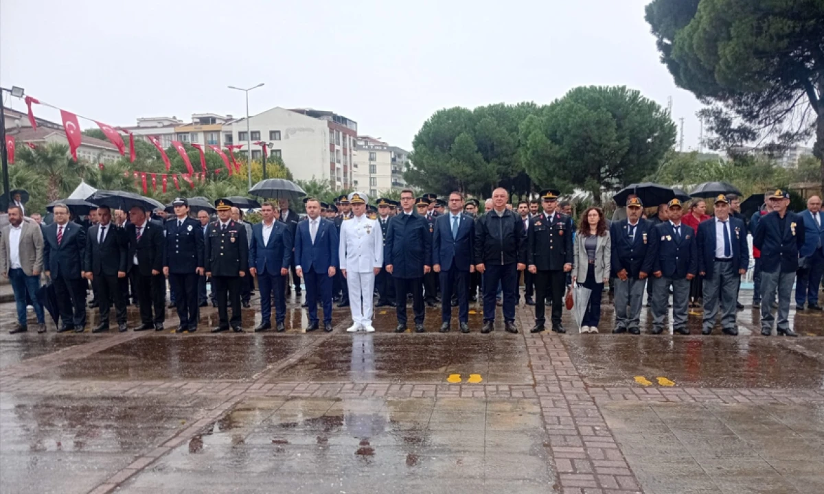 Kurtuluş T&ouml;reninden Esnaf Ziyaretine:  Uz Ezine&rsquo;de Sahadaydı 