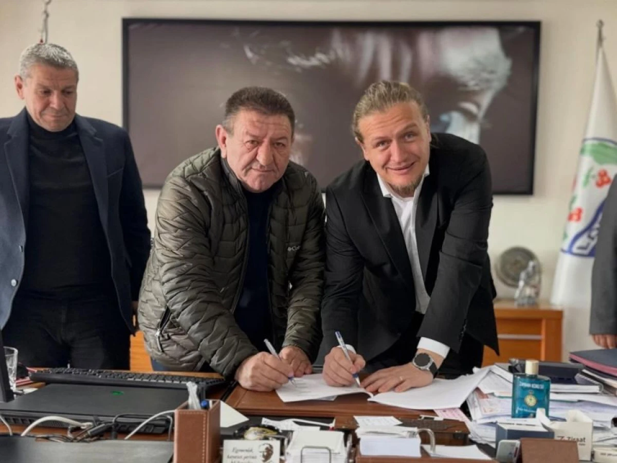 Lapseki Belediyesi Personeline Y&uuml;zde 19 Zam ve Enflasyon G&uuml;vencesi