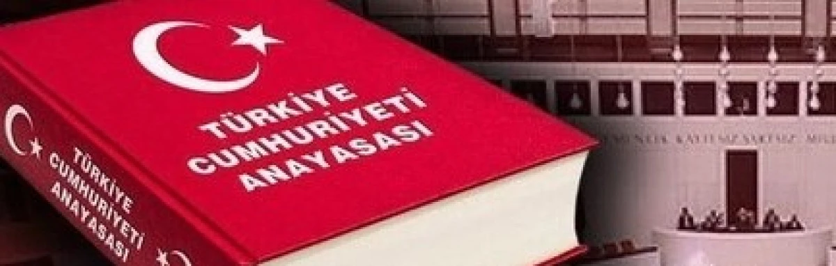 Özgür Özel Ve Ekibi Asli Görevini Yerine Getiriyor.  