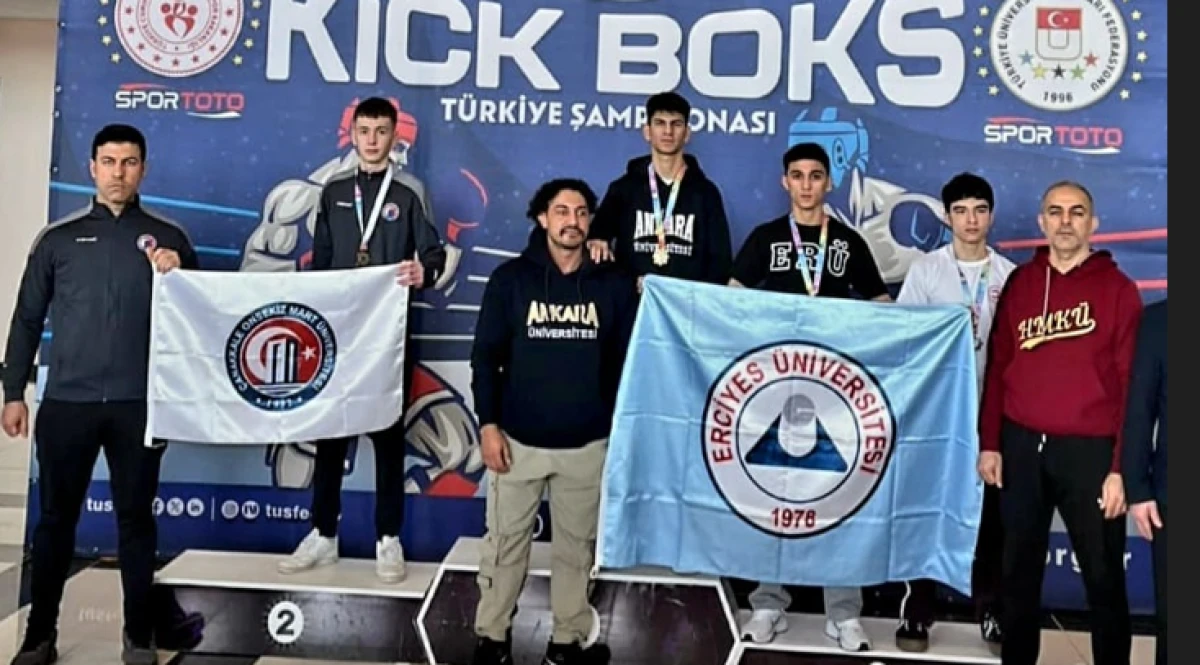&Uuml;nilig Kick Boks&rsquo;ta &Ccedil;OM&Uuml; Damgası: Efe Kutlu Final Biletini Aldı