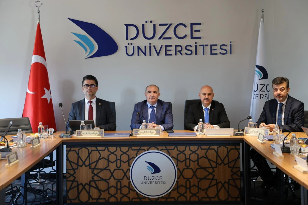 &Uuml;niversitelerarası Kurul Başkanlığı G&ouml;revi &Ccedil;OM&Uuml;'ye Devredildi