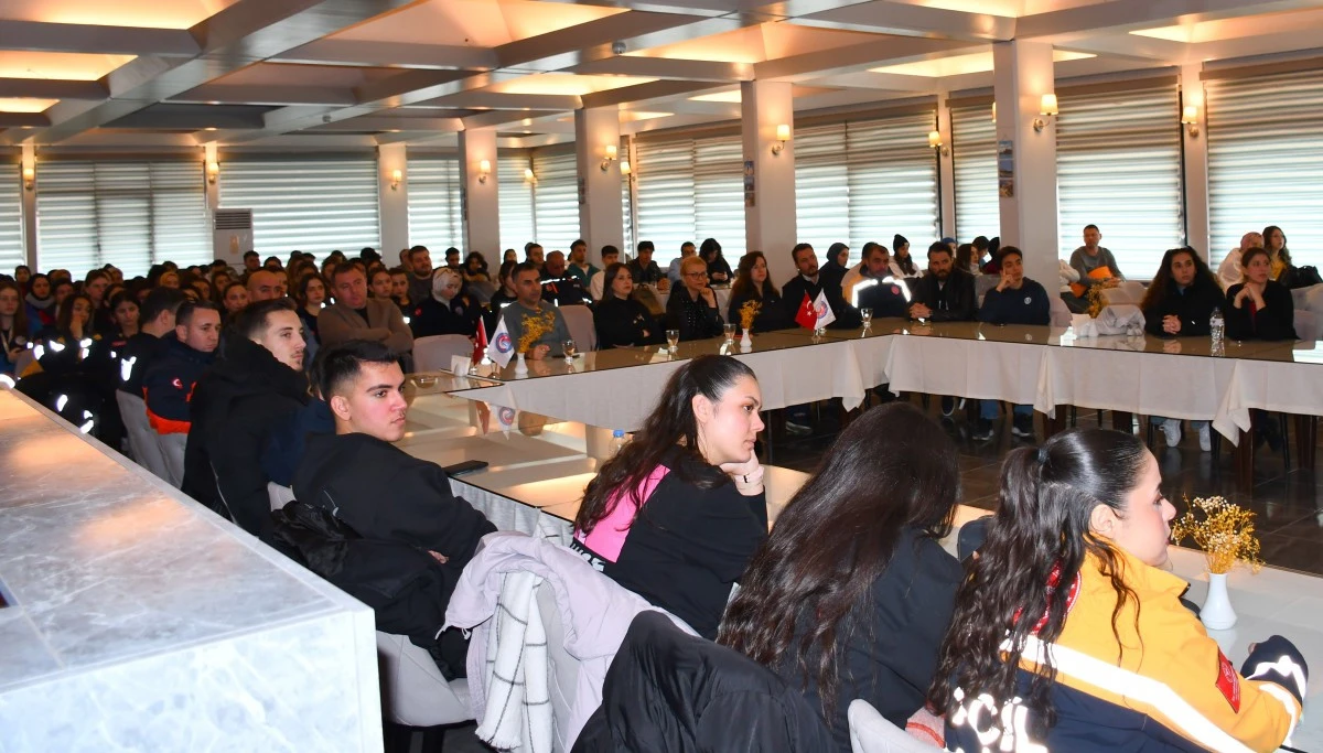 Yangınla M&uuml;cadelede Akıl Birliği: &Ccedil;anakkale&rsquo;de Ortak Masa