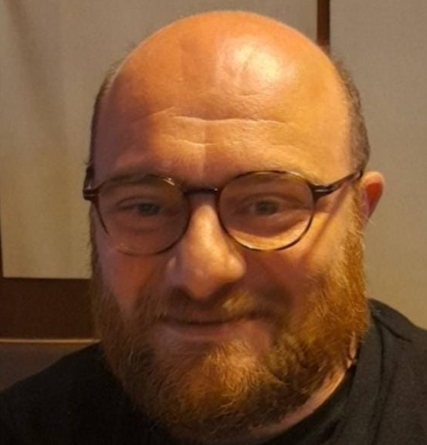 Dr. İzzet Akın TÜTÜNCÜLER